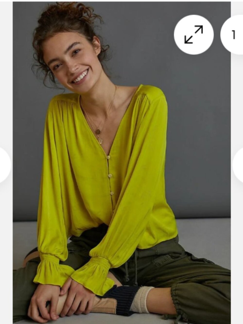 Anthropologie Liora Embroidered V-neck blouse top chartreuse color size Small